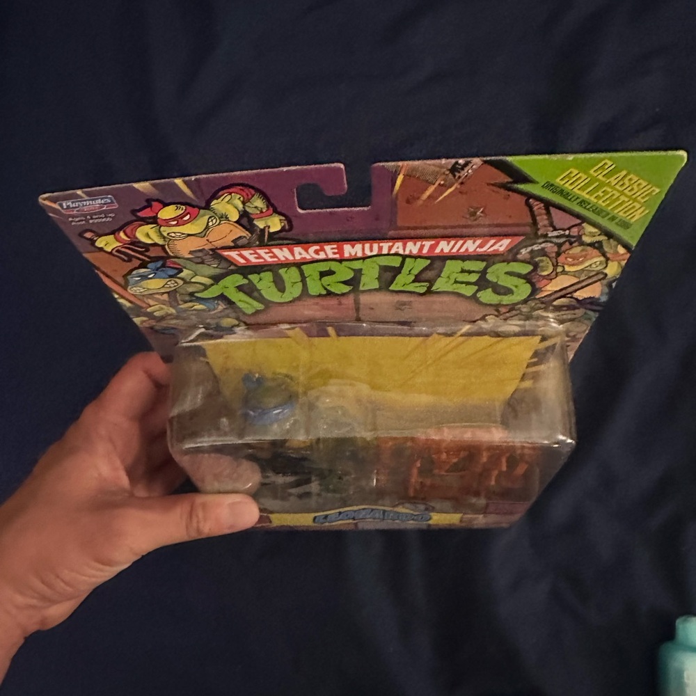 LEONARDO TMNT TEENAGE MUTANT NINJA TURTLE FIGURE CLASSIC COLLECTION NEW 2013 - Picture 3 of 4